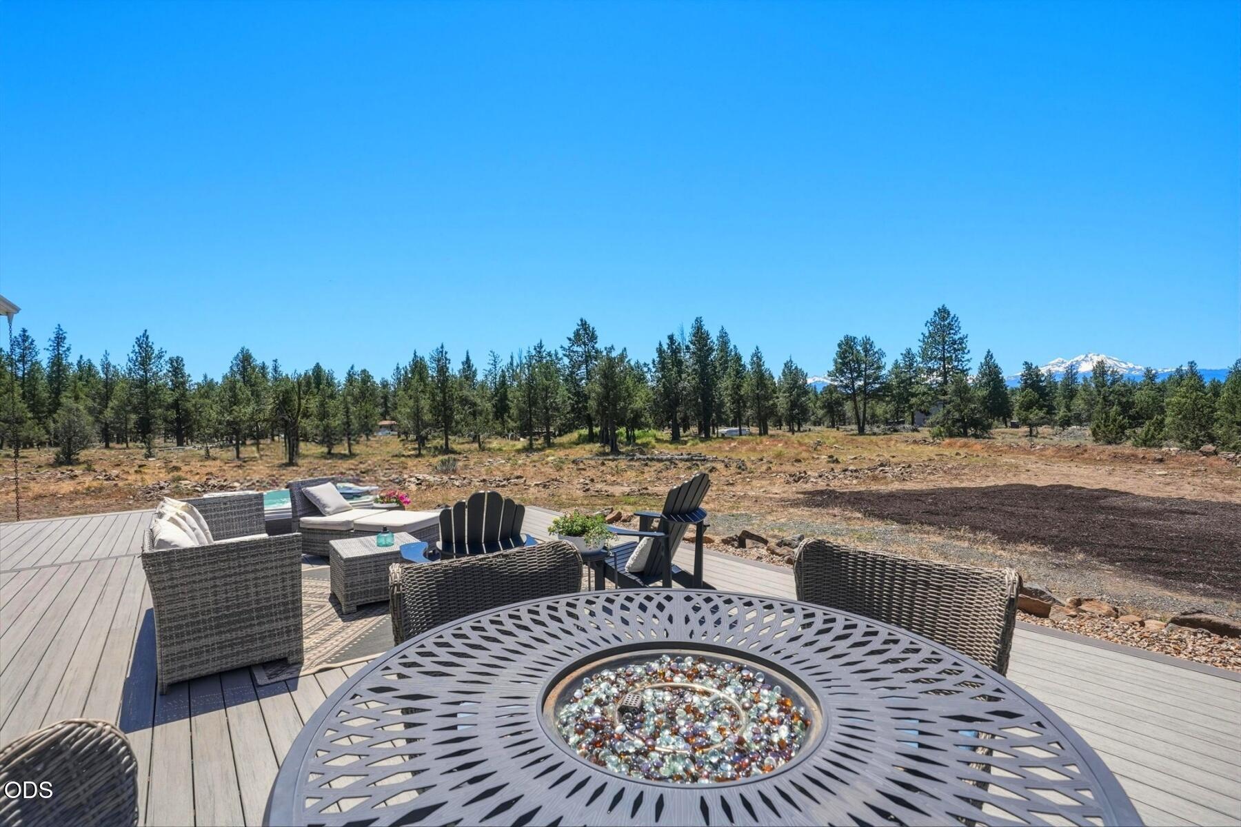 69550 Pine Ridge Drive Sisters, OR 97759 - Photo 23 of 48