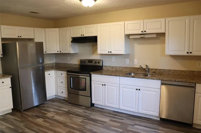 $130,000 | 10500 Lake June Road, Unit M07, Dallas, TX 75217
