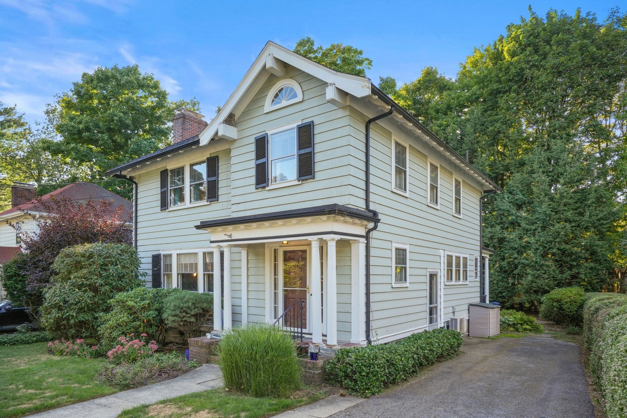 11 Stoneleigh Road Newton, MA 02465 - Photo 37 of 38 Gallery Image 37