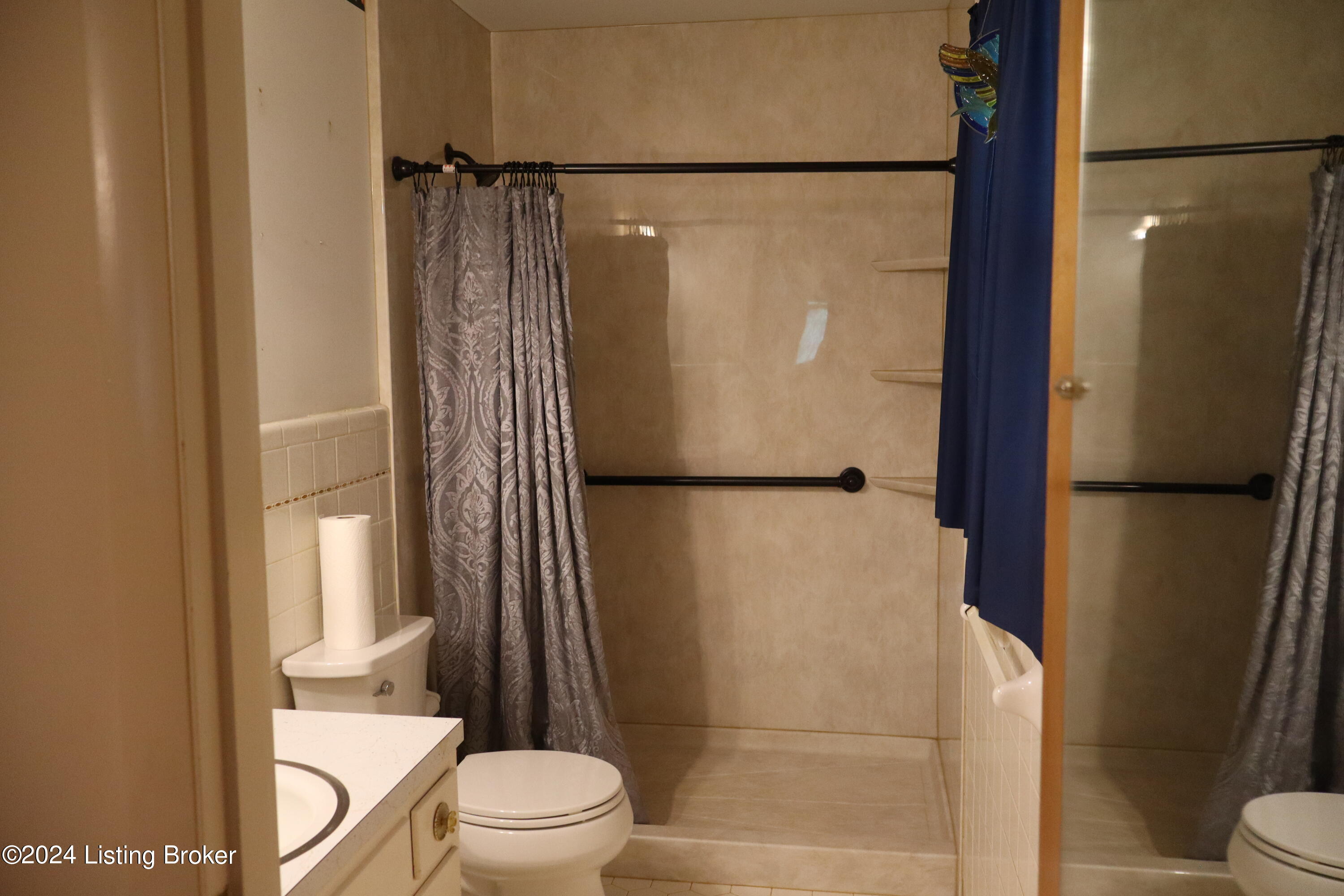 500 Hill Ridge Road Louisville, KY 40214 - Photo 29 of 32 IMG_0219