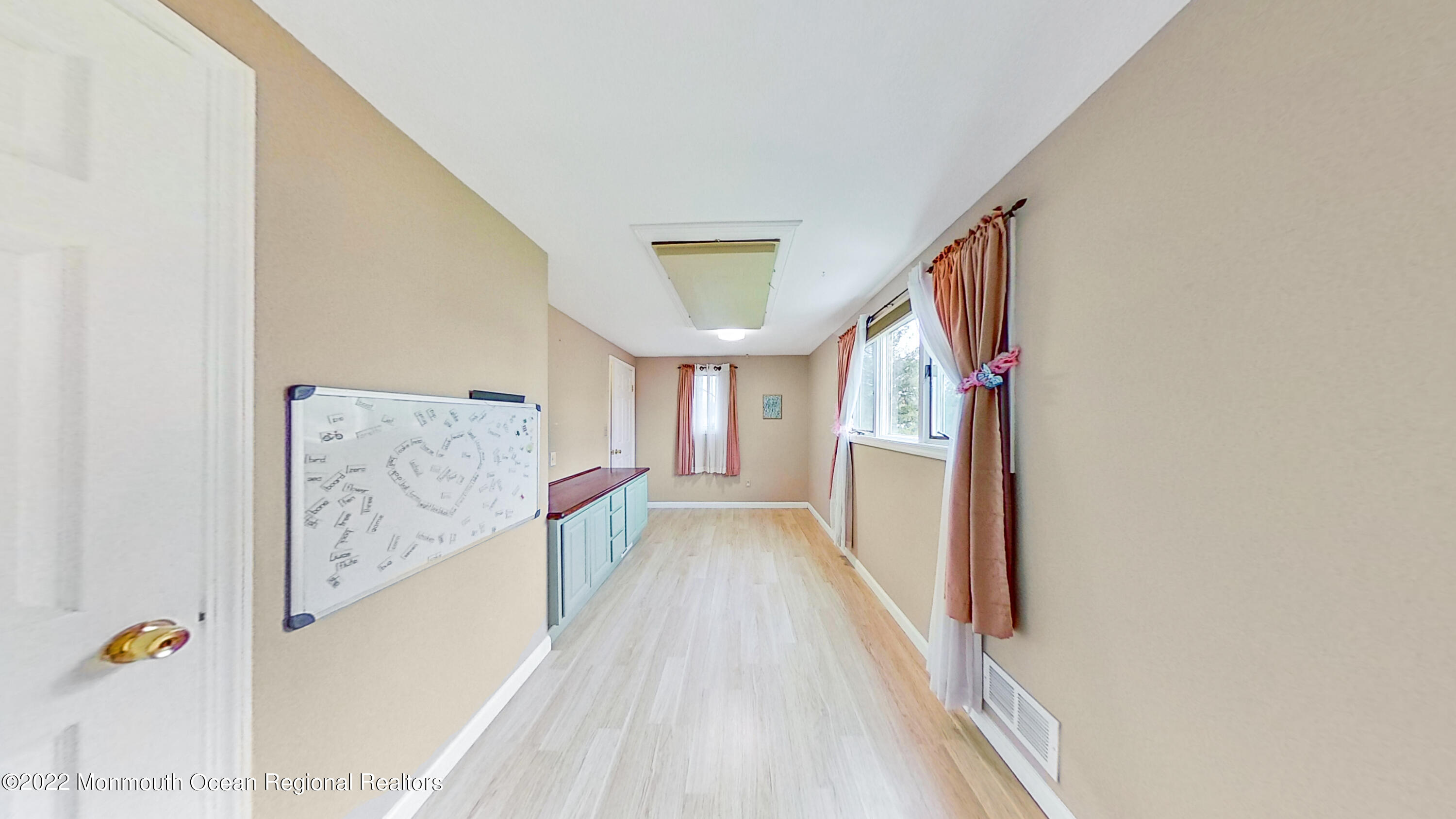 35 Oak Terrace Howell, NJ 07731 - Photo 20 of 27 35-Oak-Terr-05052022_103231