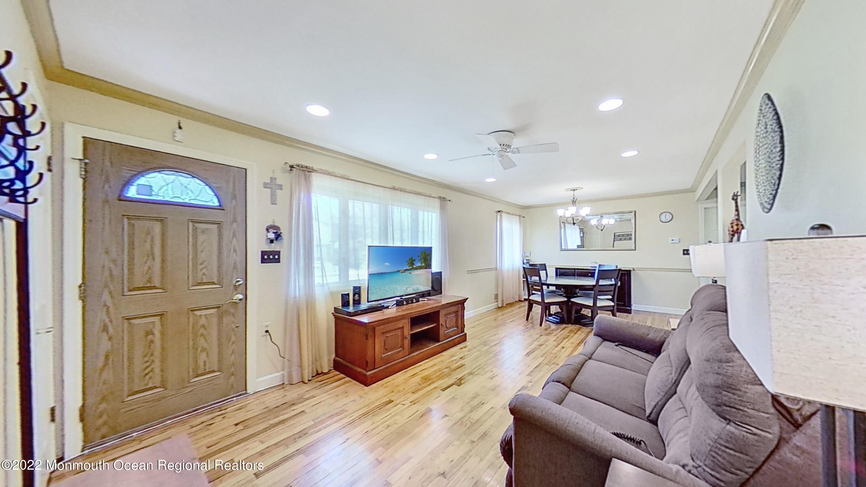 35 Oak Terrace Howell, NJ 07731 - Photo 3 of 27 35-Oak-Terr-05052022_094703