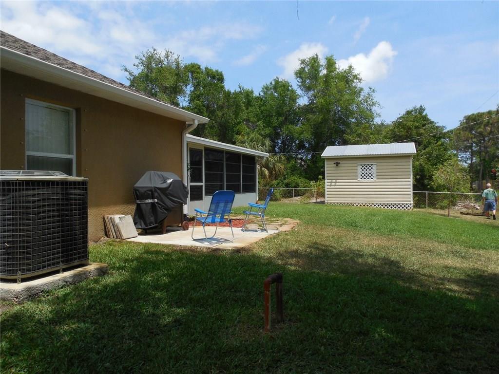 638 Crystal Mist Avenue Sebastian, FL 32958 - Photo 23 of 29