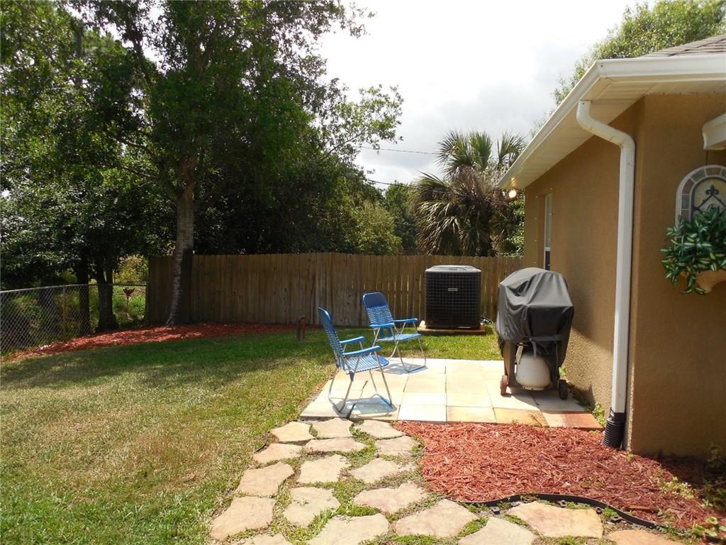 638 Crystal Mist Avenue Sebastian, FL 32958 - Photo 24 of 29