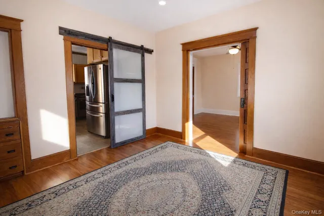 a view of entryway with front door