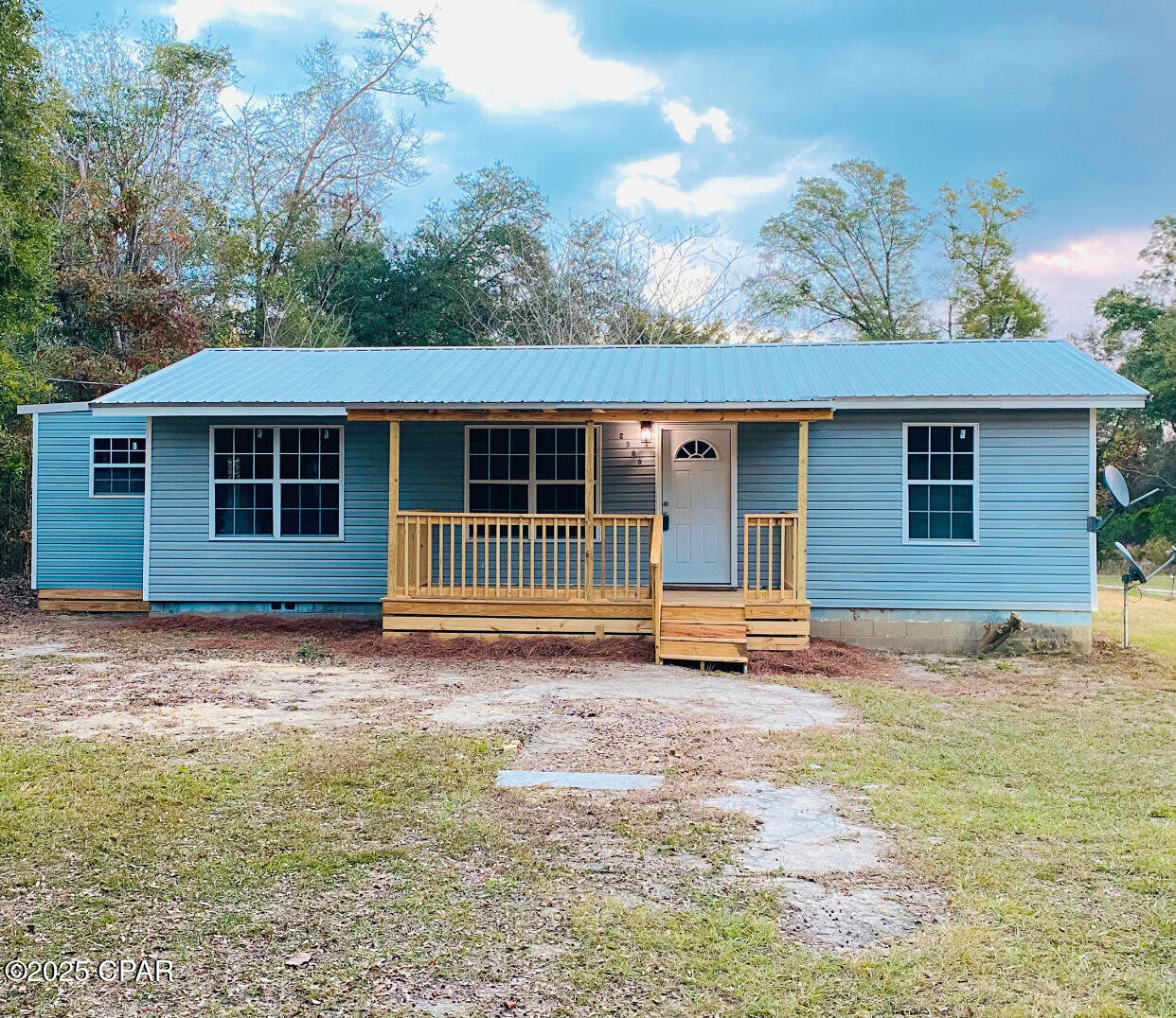 2366 Franklin Loop Marianna, FL 32446 - Photo 1 of 11