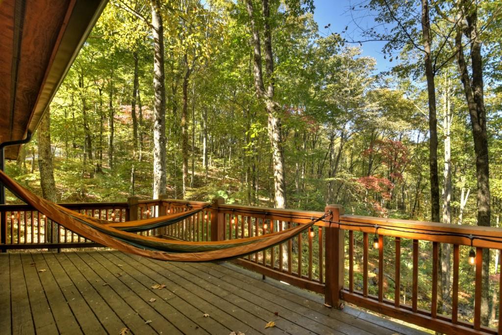 9 Joanna Court Blue Ridge, GA 30513 - Photo 27 of 34 a view of balcony with wooden floor and fence