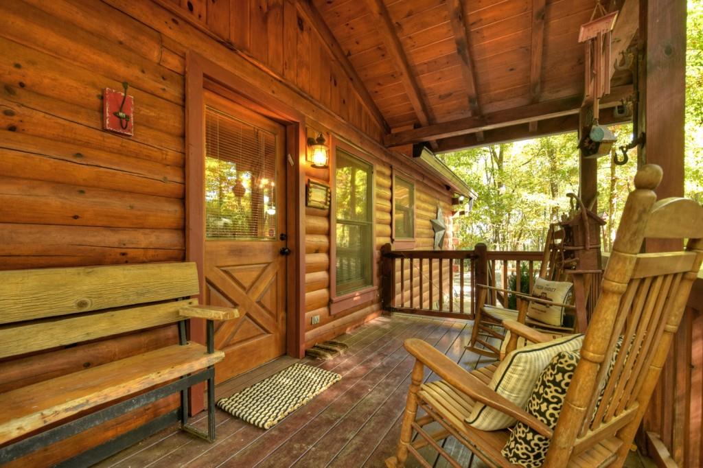 9 Joanna Court Blue Ridge, GA 30513 - Photo 10 of 34 a view of outdoor seating