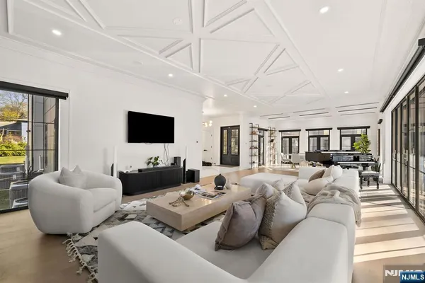 $1,950,000 | 59 Edgewood Avenue, West Orange, NJ 07052