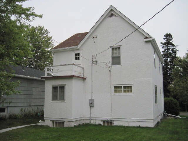 1913 West Kent Road Duluth, MN 55812 - Photo 2 of 16 Gallery Image 2