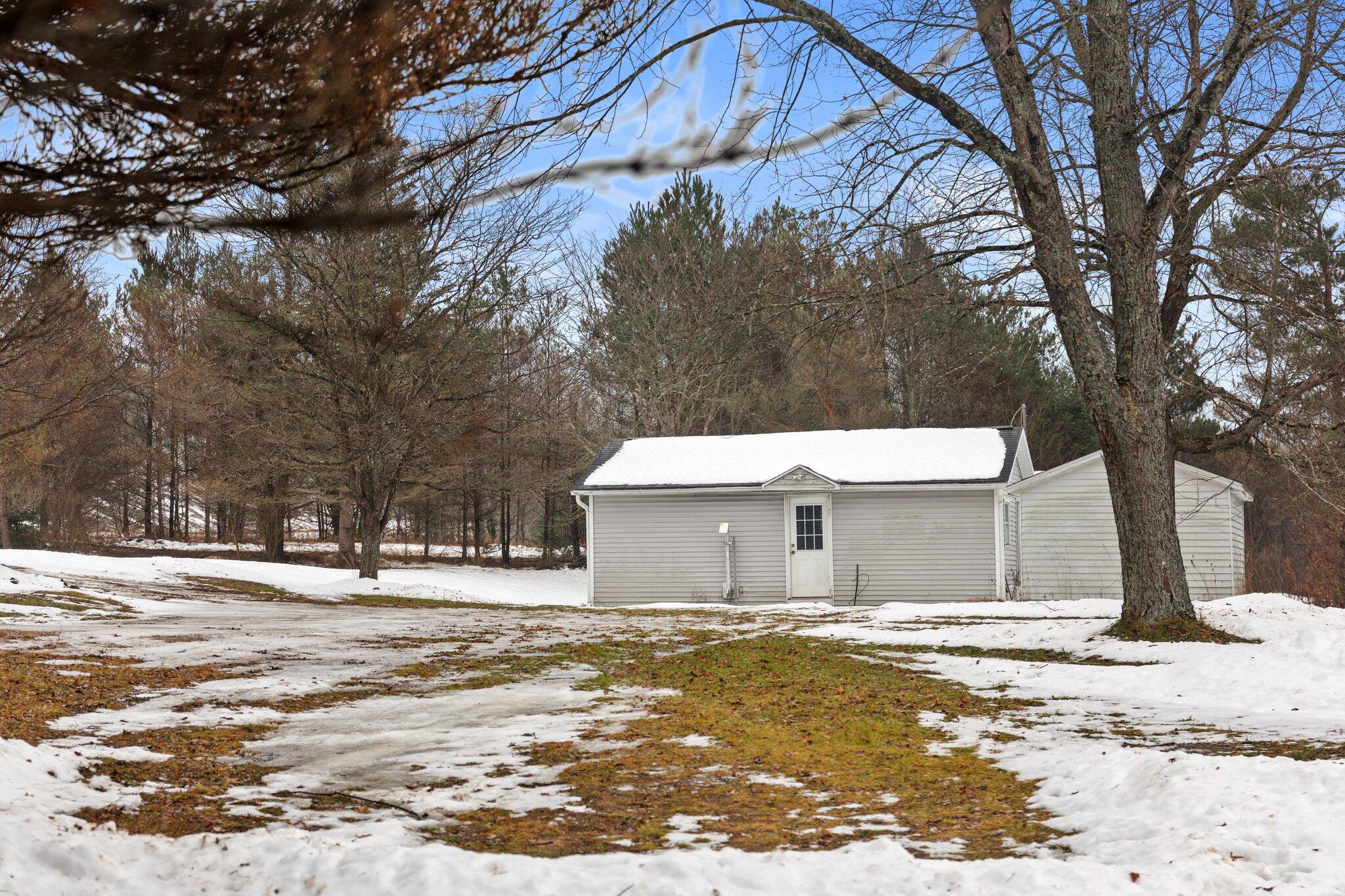 288 Kubacki Road Gaylord, MI 49735 - Photo 32 of 36 Gallery Image 32