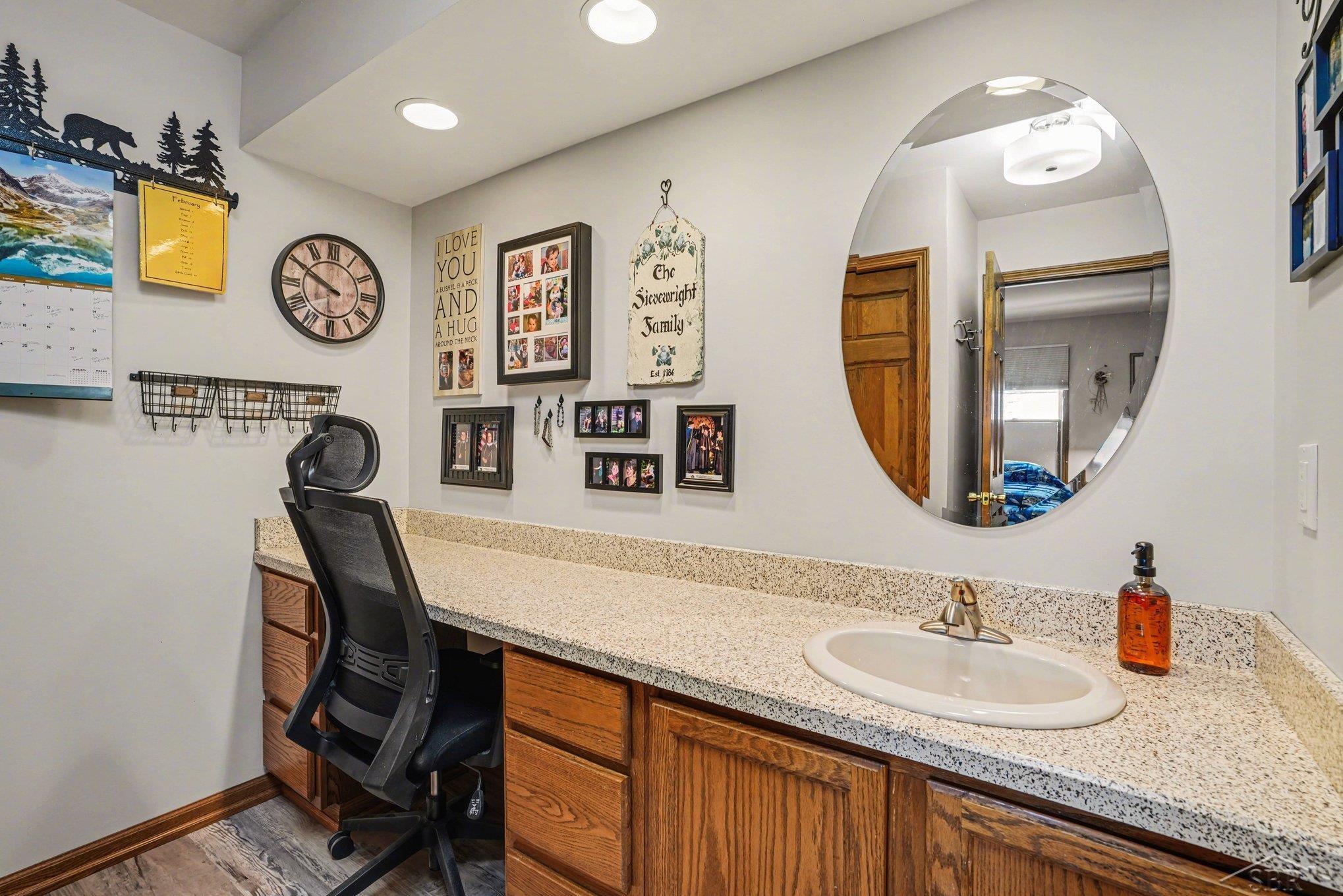 8233 Midland Road Freeland, MI 48623 - Photo 14 of 26 Primary bath