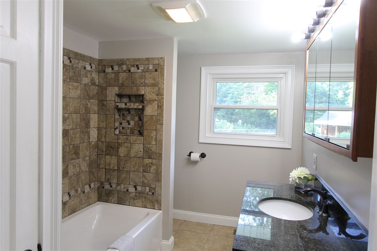 39 Varney Road Dover, NH 03820 - Photo 16 of 25