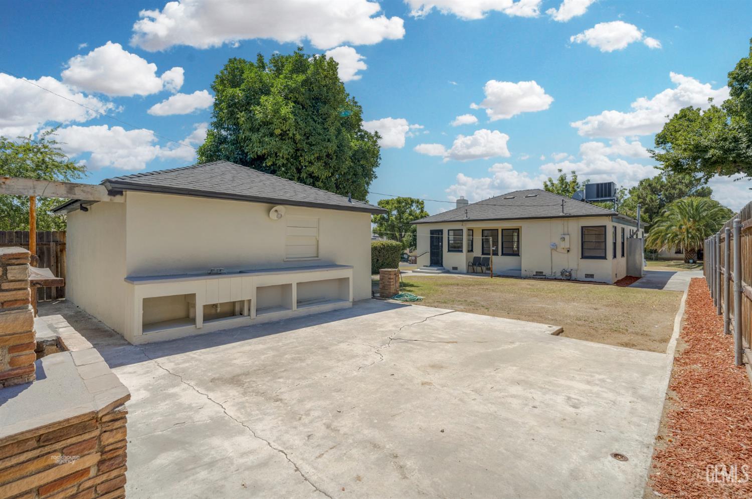 Undisclosed Address Bakersfield, CA 93305 - Photo 26 of 27 a view of house with yard