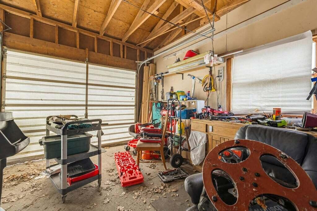 325 Summer Street Delavan, WI 53115 - Photo 36 of 42 Garage