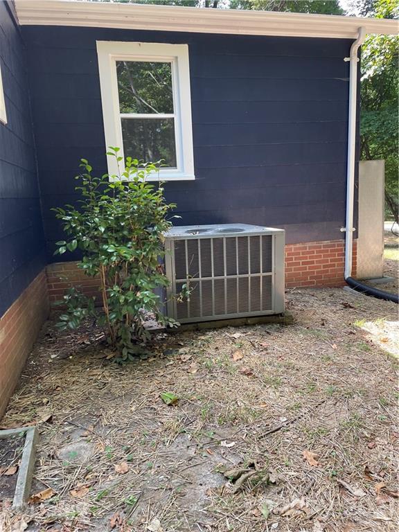 327 Ashbrook Road Salisbury, NC 28147 - Photo 18 of 27 a house with outdoor space