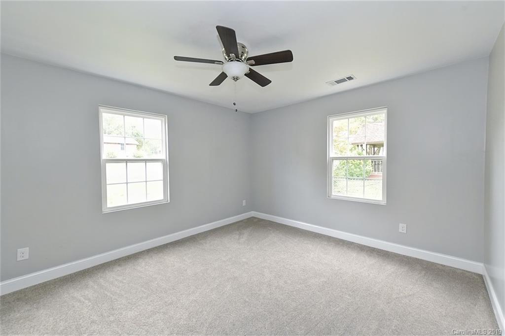 319 North Myrtle School Road Gastonia, NC 28052 - Photo 19 of 31 Gallery Image 19