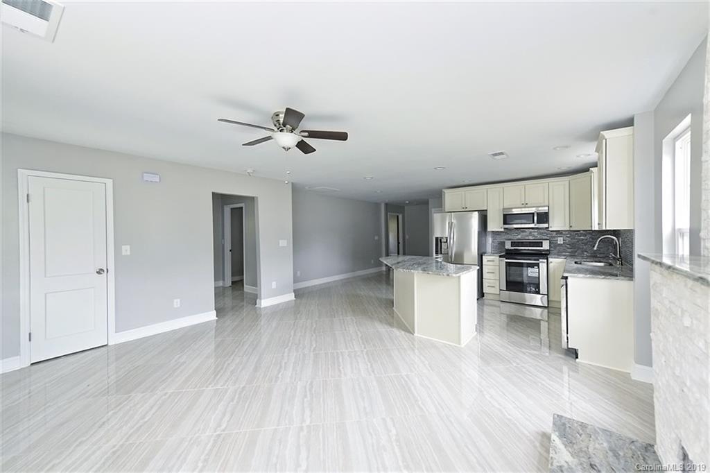 319 North Myrtle School Road Gastonia, NC 28052 - Photo 5 of 31 Gallery Image 5