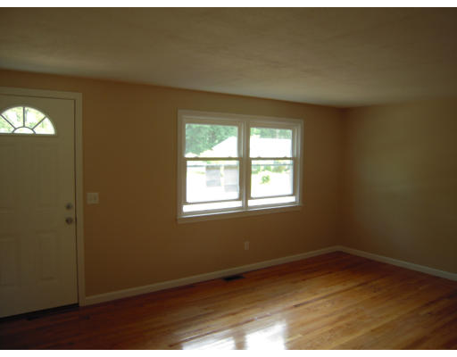 197 Spikenard Circle Springfield, MA 01129 - Photo 7 of 19 Gallery Image 7