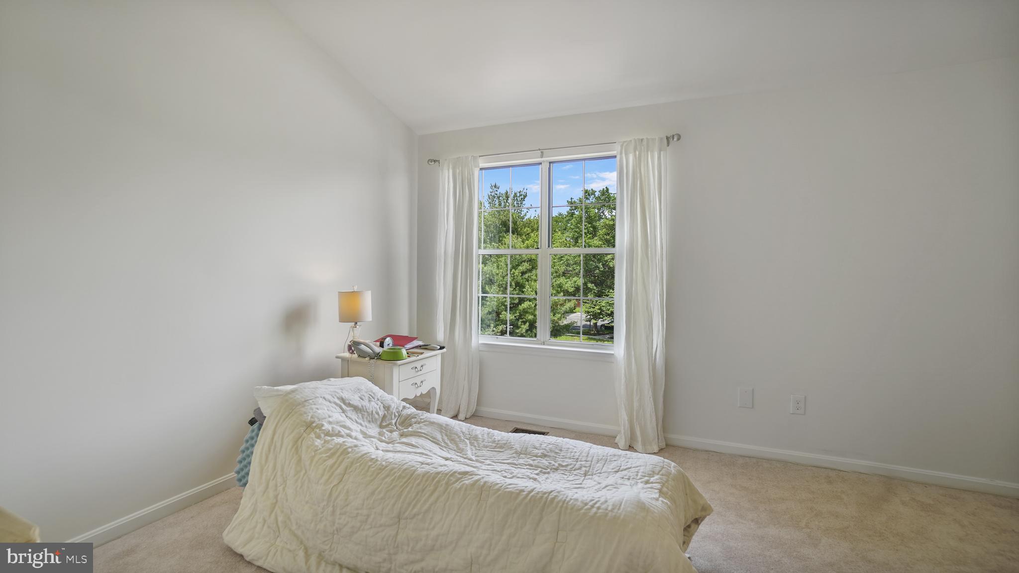 2126 Brigadier Boulevard Odenton, MD 21113 - Photo 16 of 34 Primary bedroom