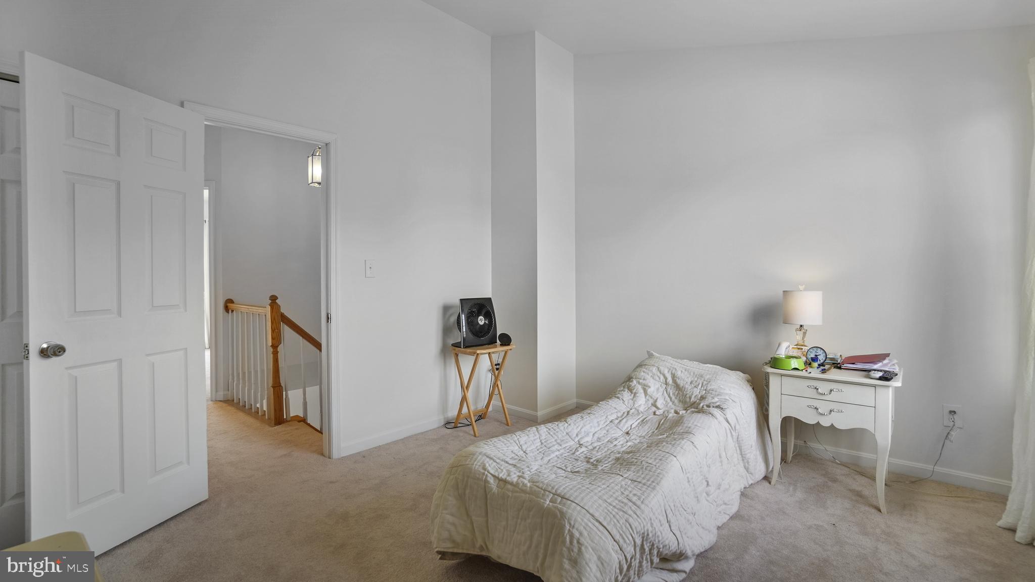 2126 Brigadier Boulevard Odenton, MD 21113 - Photo 17 of 34 Primary bedroom