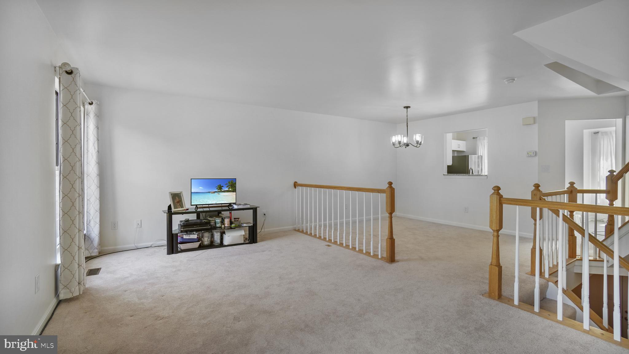 2126 Brigadier Boulevard Odenton, MD 21113 - Photo 9 of 34 Living room /dining room combo
