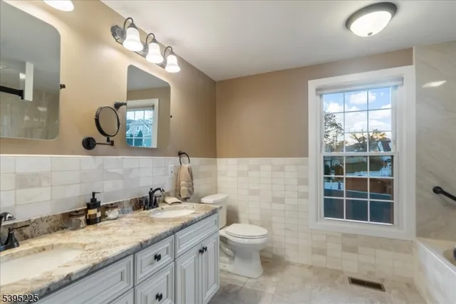 $680,000 | 239 Lexington Avenue, Paterson, NJ 07502