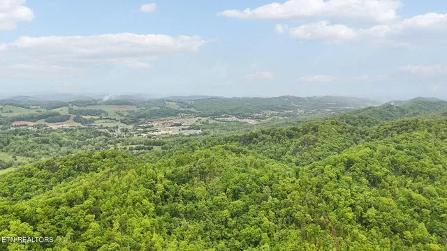 $425,000 | 201 Birch Hollow Road, Maynardville, TN 37807