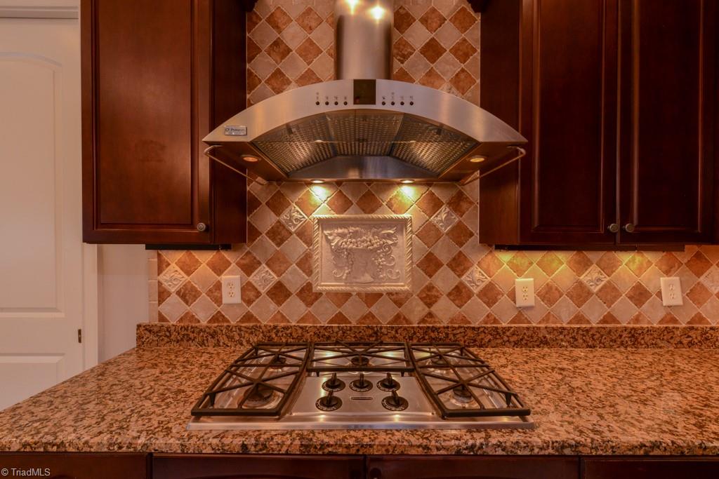 4229 Rock Bridge Road High Point, NC 27262 - Photo 19 of 49 Any chef would love this