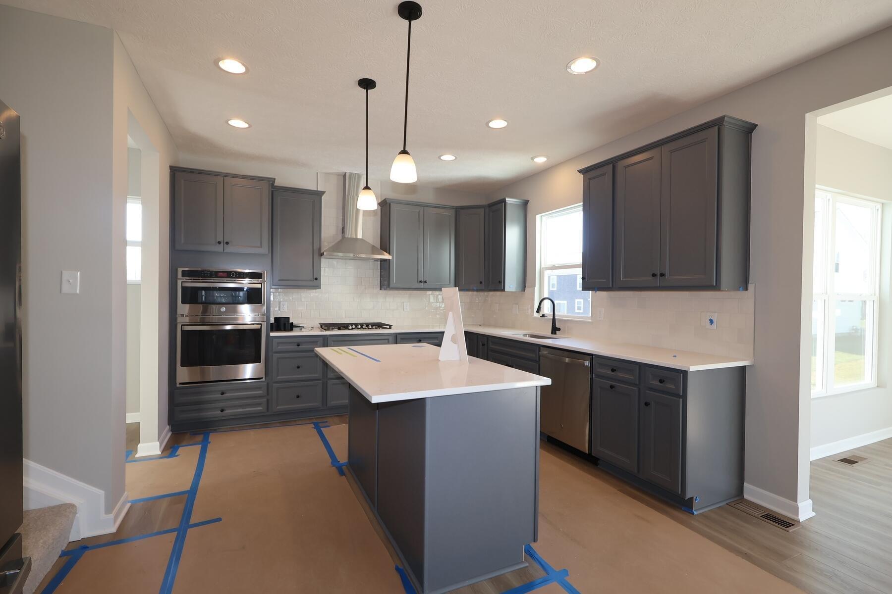 310 Reign Way Pataskala, OH 43062 - Photo 10 of 23 Kitchen