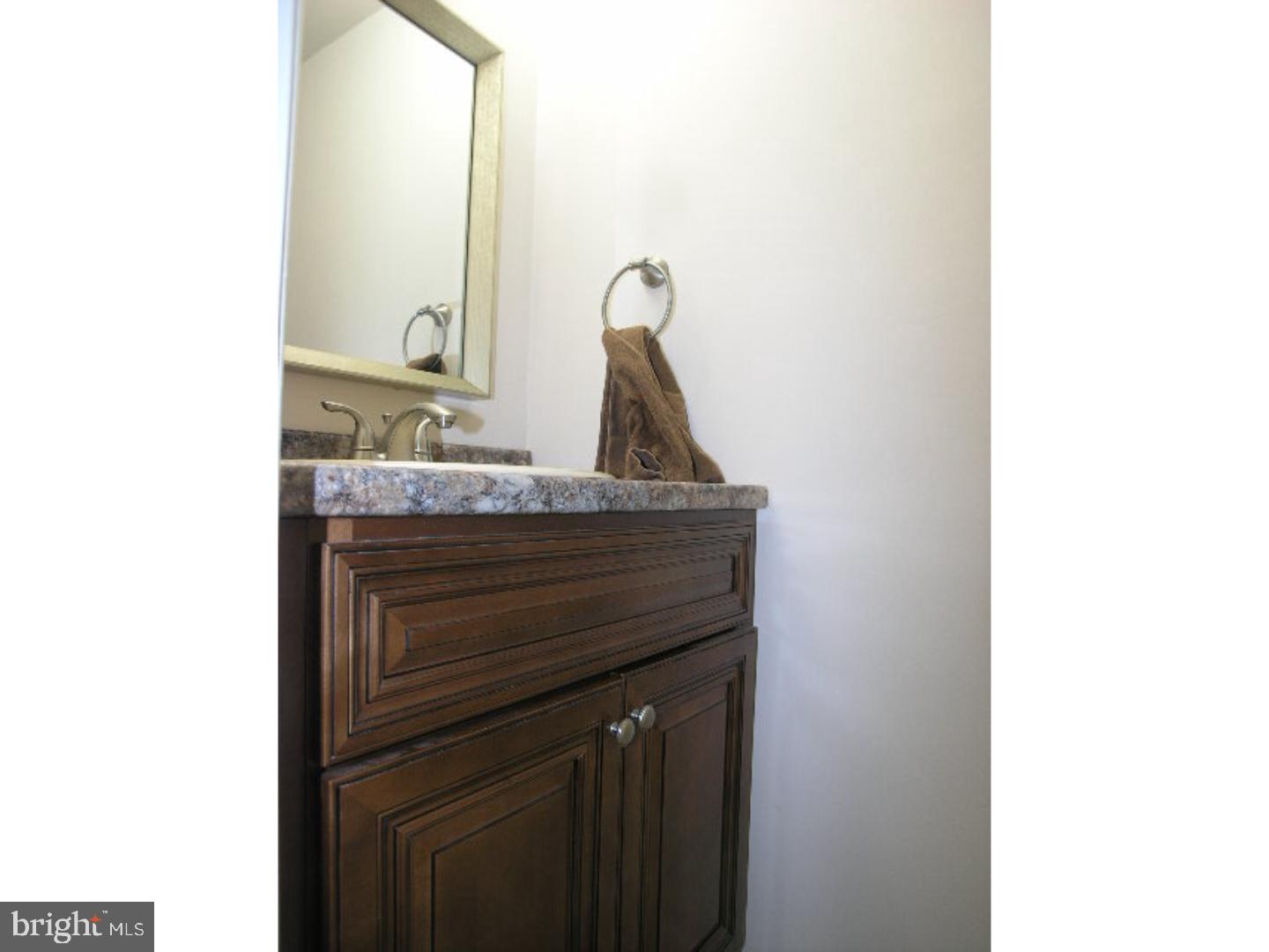 11997 Lockart Road Philadelphia, PA 19116 - Photo 3 of 23 Bathroom