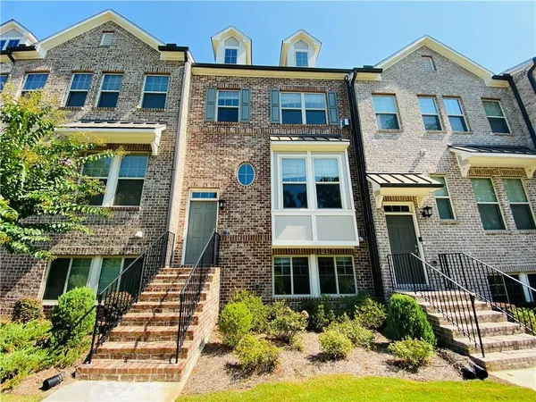 $3,490 | 1815 Hislop Lane, Unit 8, Atlanta, GA 30345