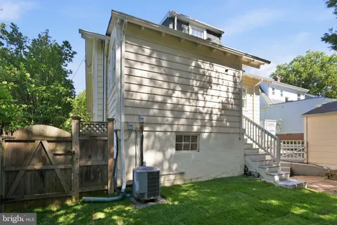 $1,246,000 | 6814 Brookville Road, Chevy Chase, MD 20815