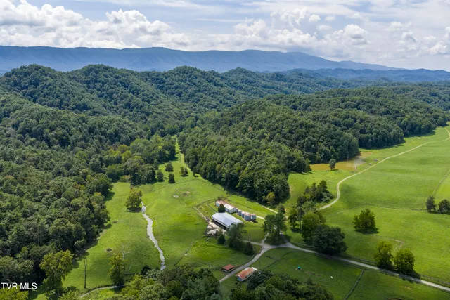 $4,700,000 | 216 Pemberton Road, Bristol, TN 37620