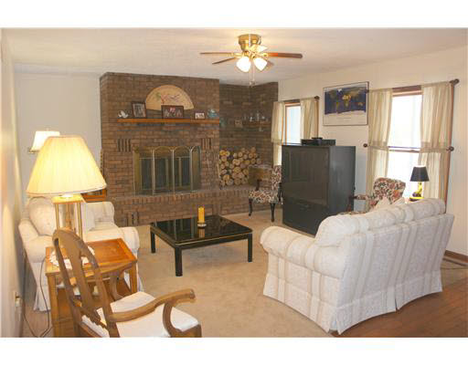 2944 Nutmeg Road Plymouth, IN 46563 - Photo 2 of 24 Gallery Image 2