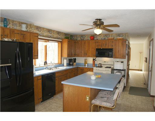 2944 Nutmeg Road Plymouth, IN 46563 - Photo 4 of 24 Gallery Image 4