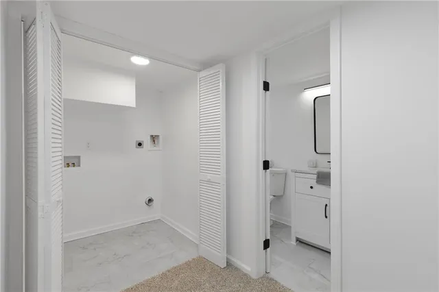 $334,900 | 8613 West 54th Terrace, Merriam, KS 66202