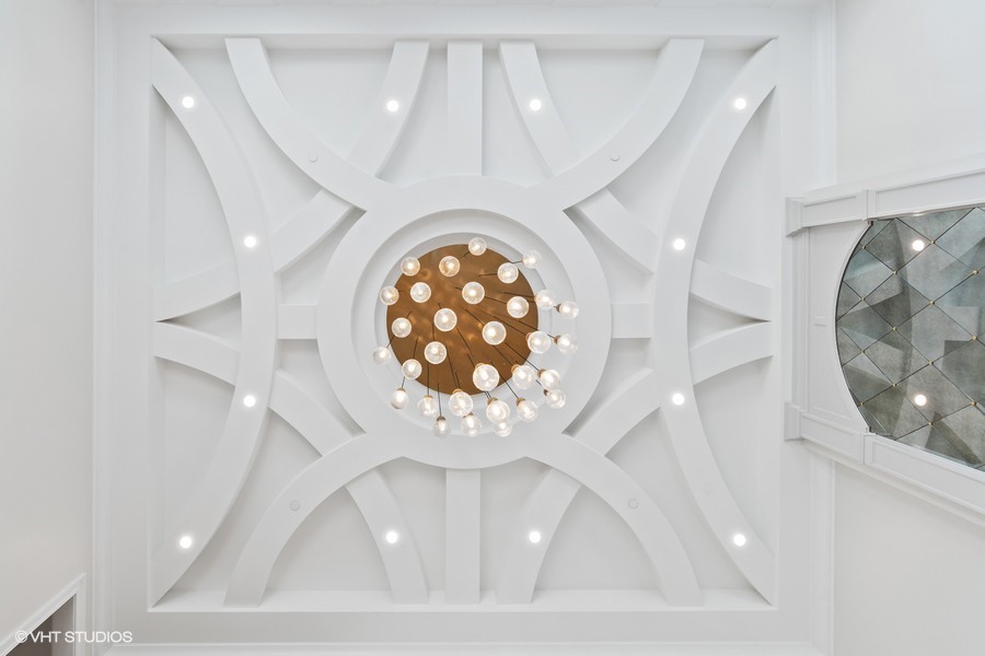 502 Greenwood Road Northbrook, IL 60062 - Photo 13 of 60