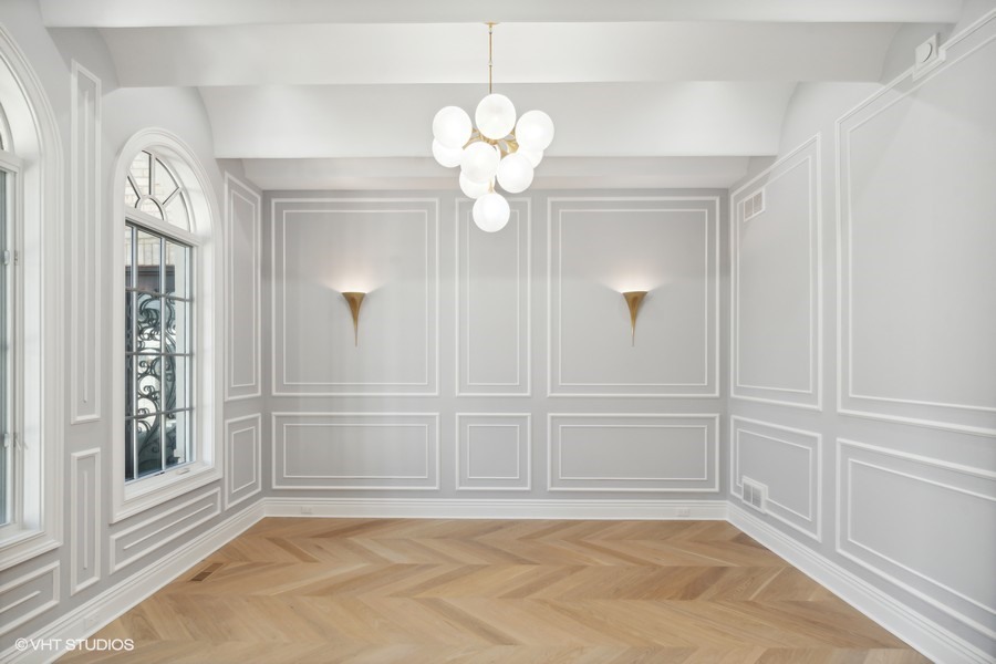 502 Greenwood Road Northbrook, IL 60062 - Photo 7 of 60 a view of an empty room with a window