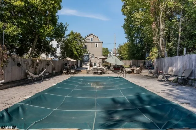 $799,999 | 28 Montgomery Street, Bloomfield, NJ 07003