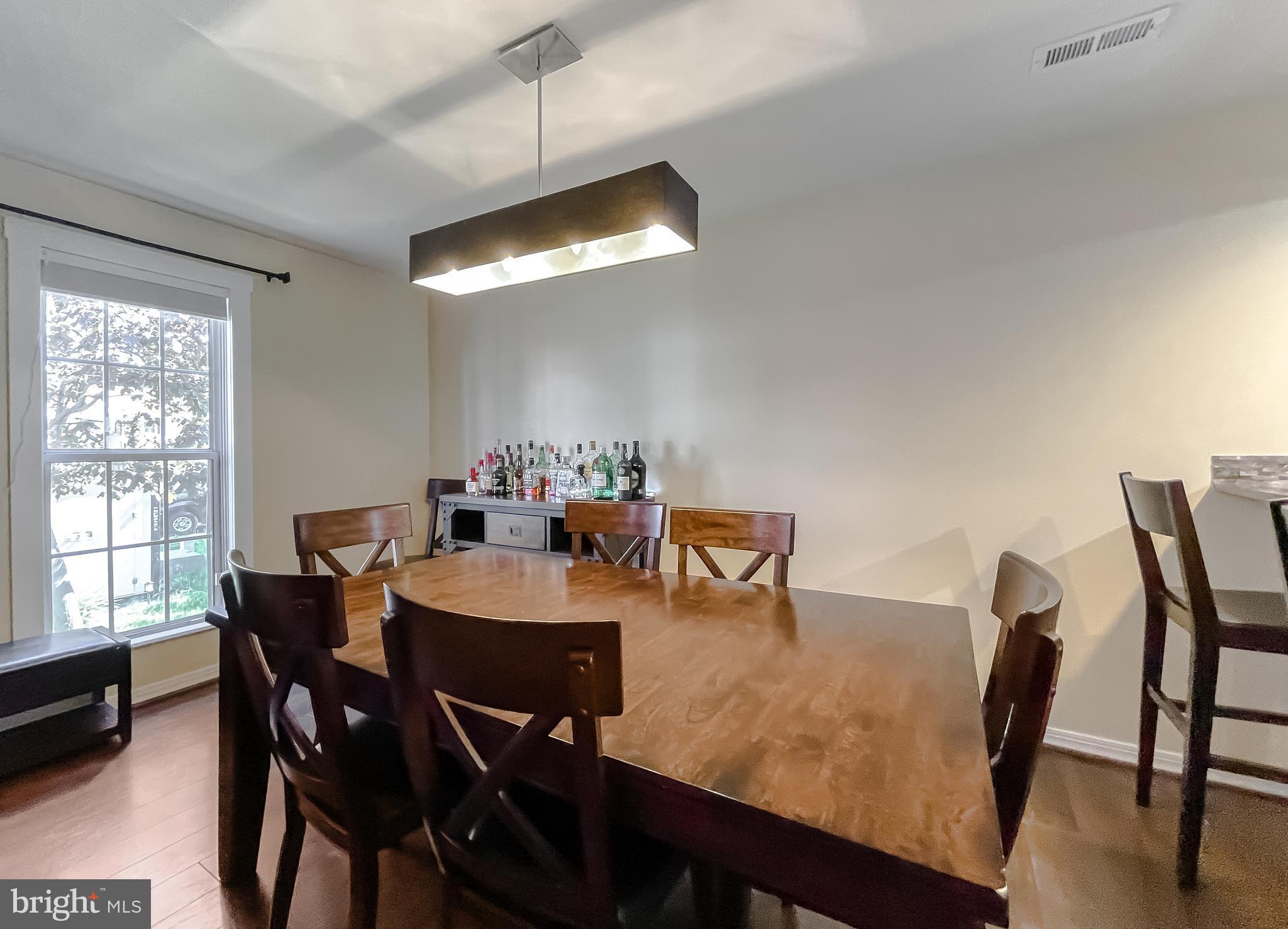 3743 8th Street North Beach, MD 20714 - Photo 20 of 62 Dining/living