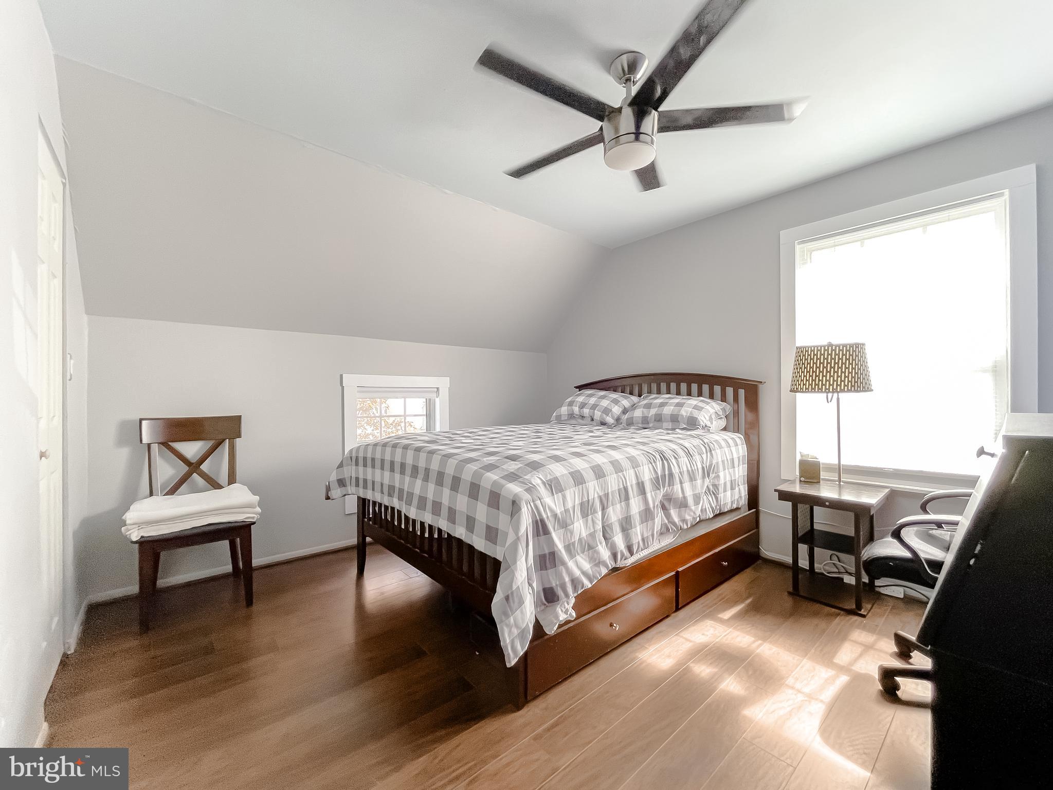 3743 8th Street North Beach, MD 20714 - Photo 6 of 62 Bedroom 3 upstairs