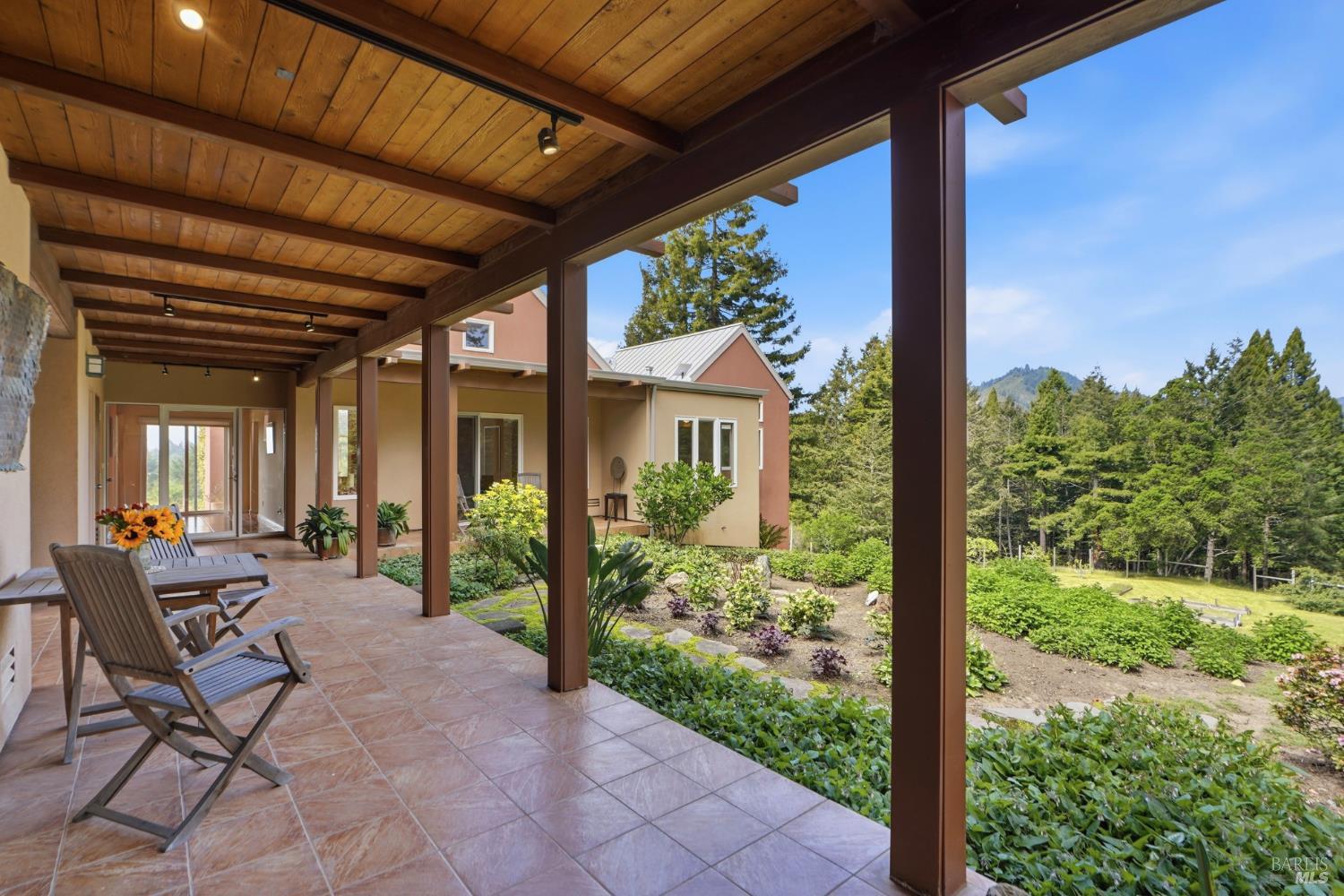 2045 Muniz Ranch Road Jenner, CA 95450 - Photo 5 of 70
