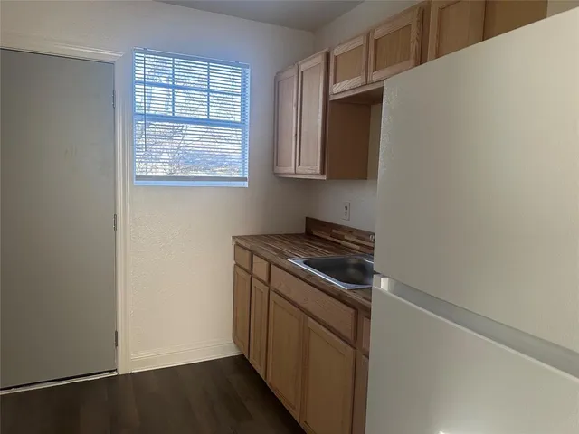 $900 | 1217 Estelle Street, Unit 1217/1219, Bossier City, LA 71112