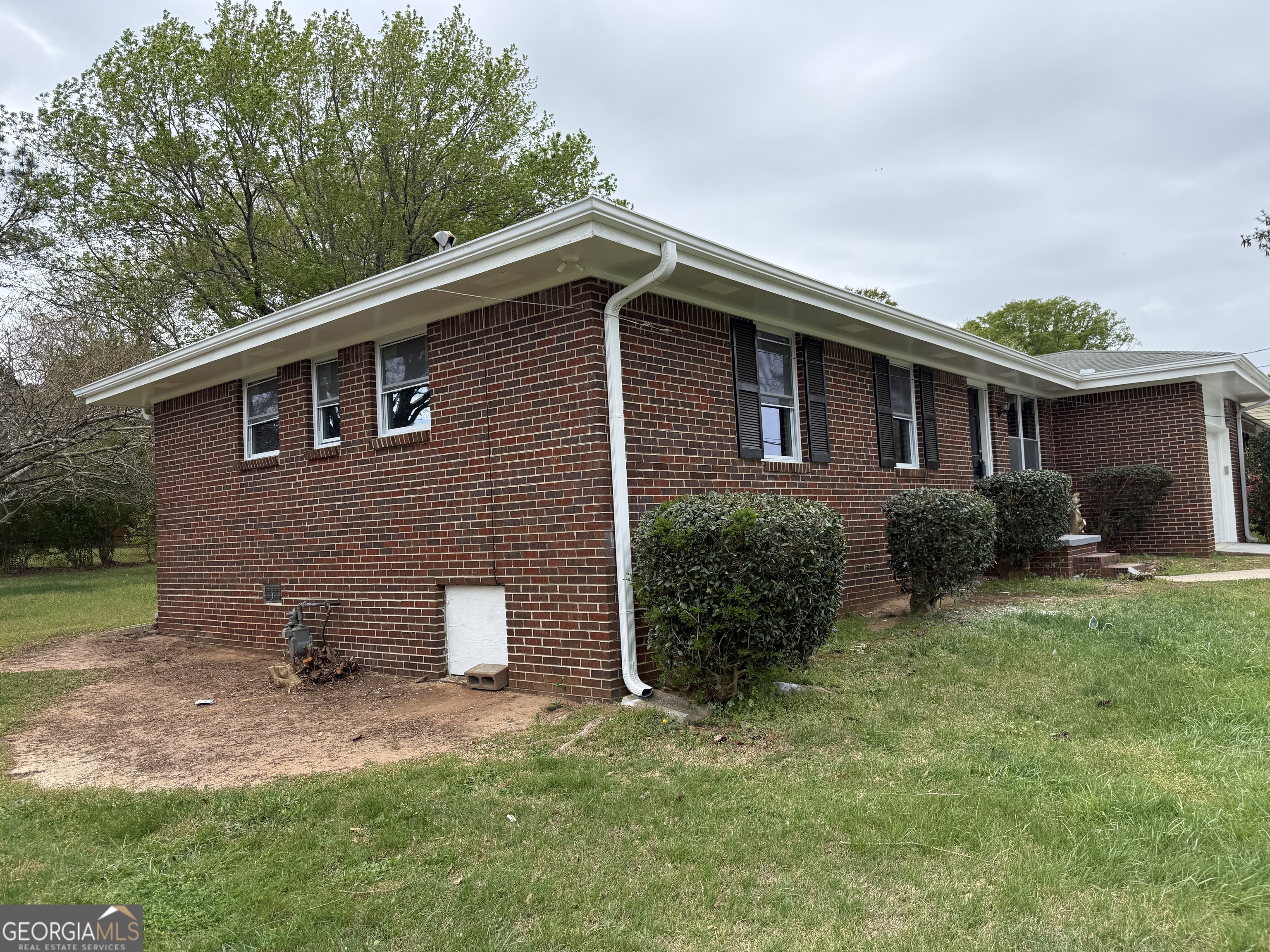 2379 Prestige Square Morrow, GA 30260 - Photo 2 of 21