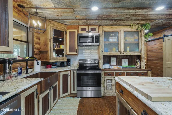 $255,000 | 30477 Attala Highway 19, West, MS 39192