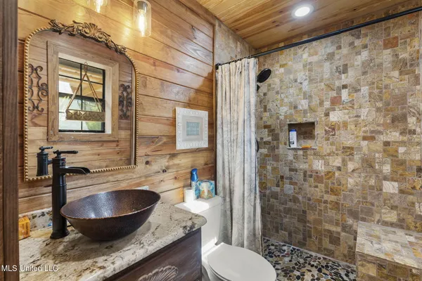 $255,000 | 30477 Attala Highway 19, West, MS 39192