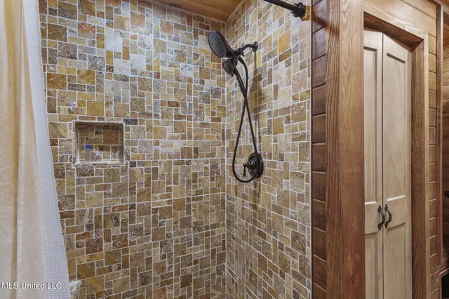 $265,000 | 30477 Attala Highway 19, West, MS 39192