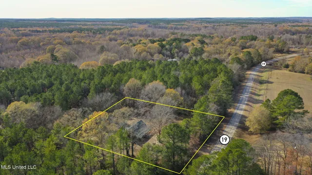 $265,000 | 30477 Attala Highway 19, West, MS 39192