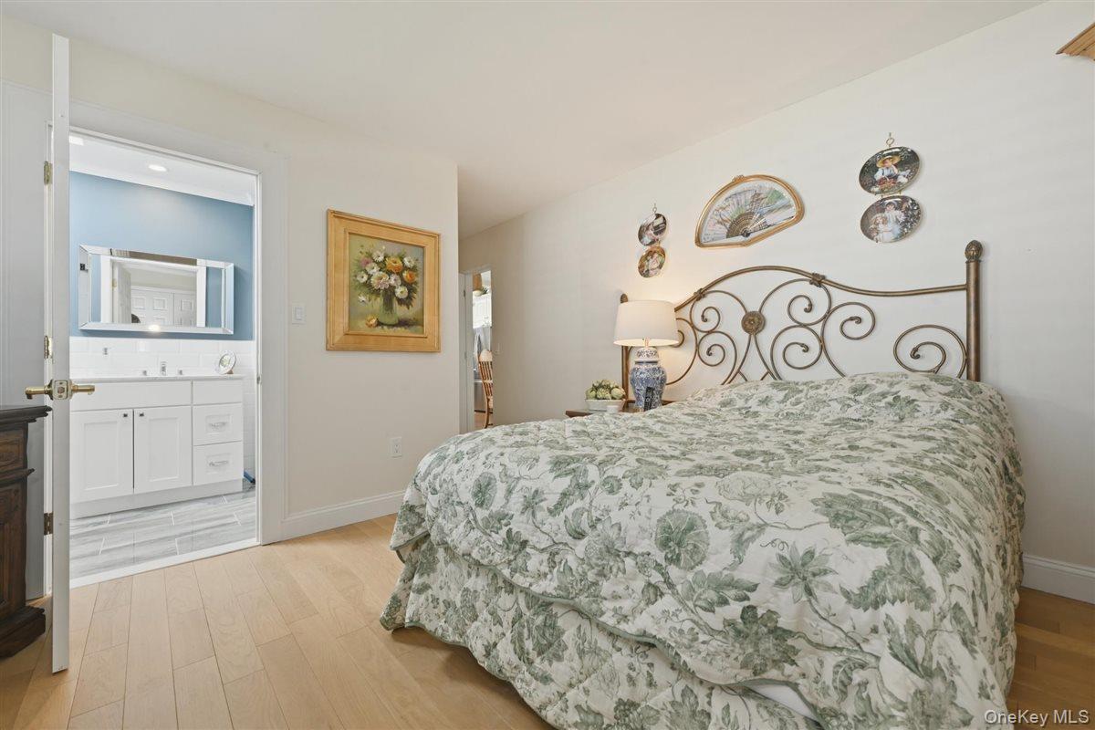 3937 Kingsberry Road Seaford, NY 11783 - Photo 12 of 38